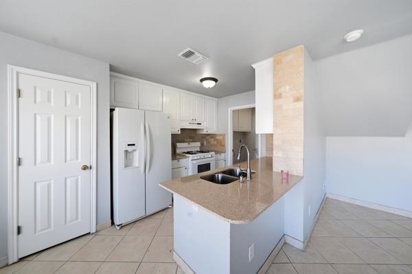 1512 Parkfield Cir, Round Rock, TX 78664