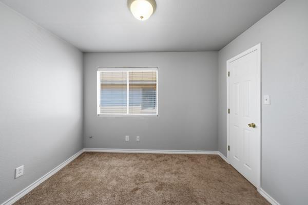 1512 Parkfield Cir, Round Rock, TX 78664