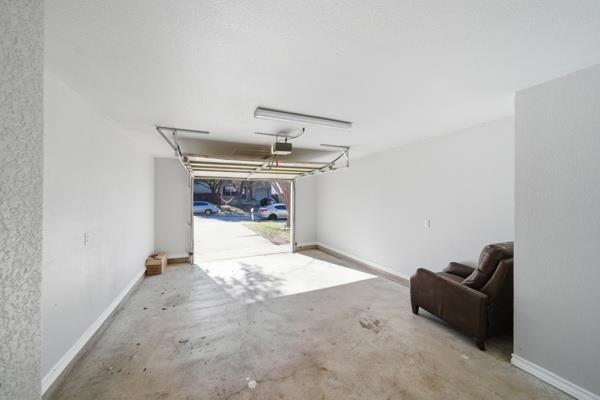 1512 Parkfield Cir, Round Rock, TX 78664