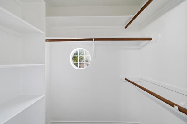 1512 Parkfield Cir, Round Rock, TX 78664