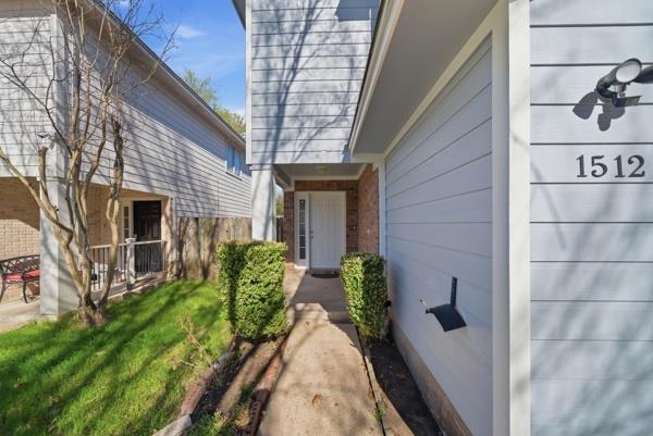1512 Parkfield Cir, Round Rock, TX 78664