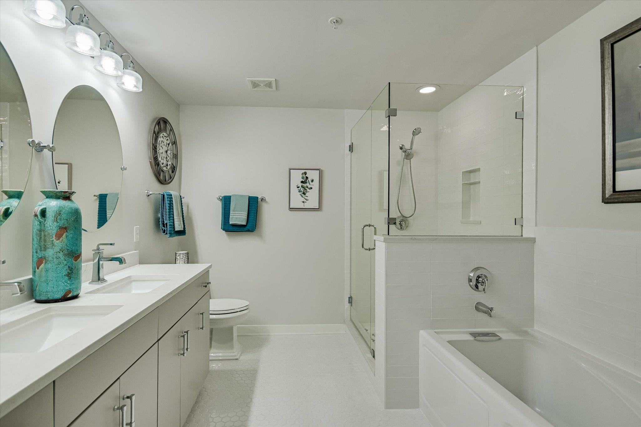 360 Nueces St # 1405, Austin, TX 78701