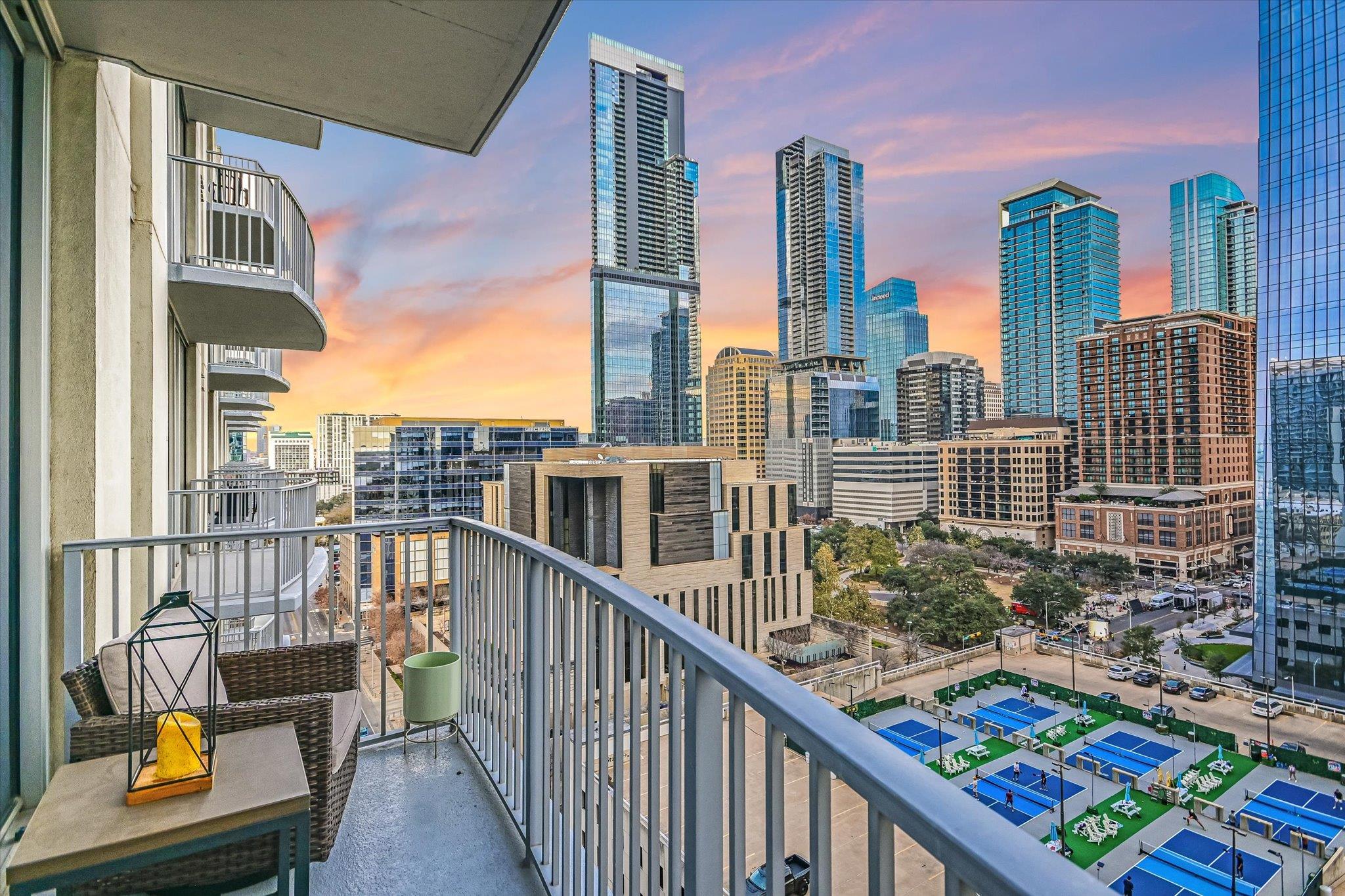 360 Nueces St # 1405, Austin, TX 78701