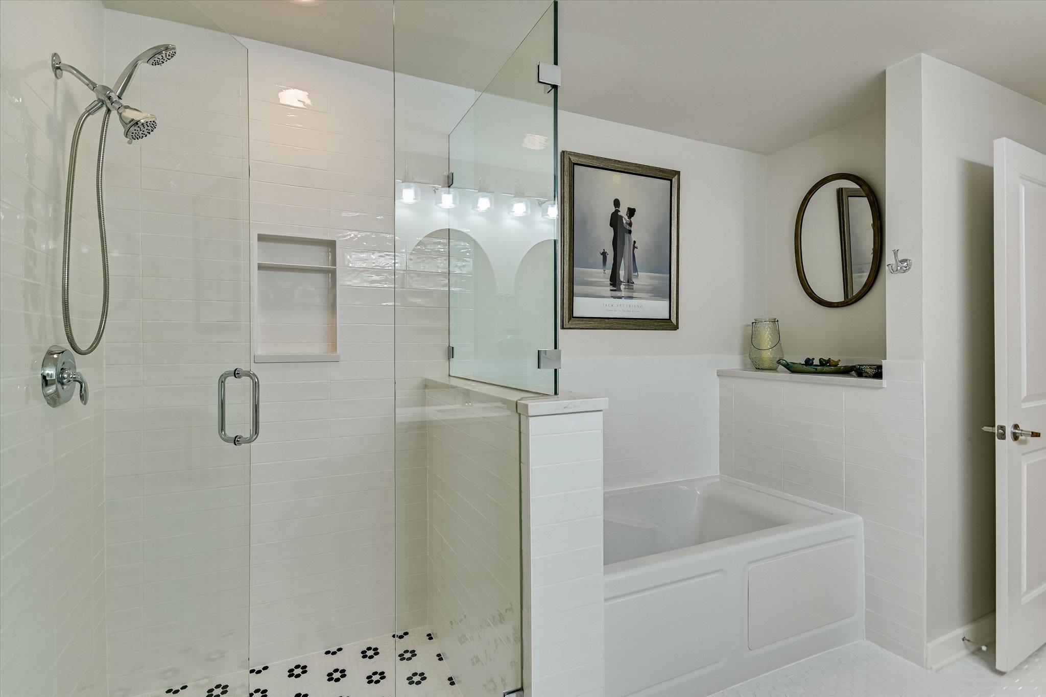 360 Nueces St # 1405, Austin, TX 78701