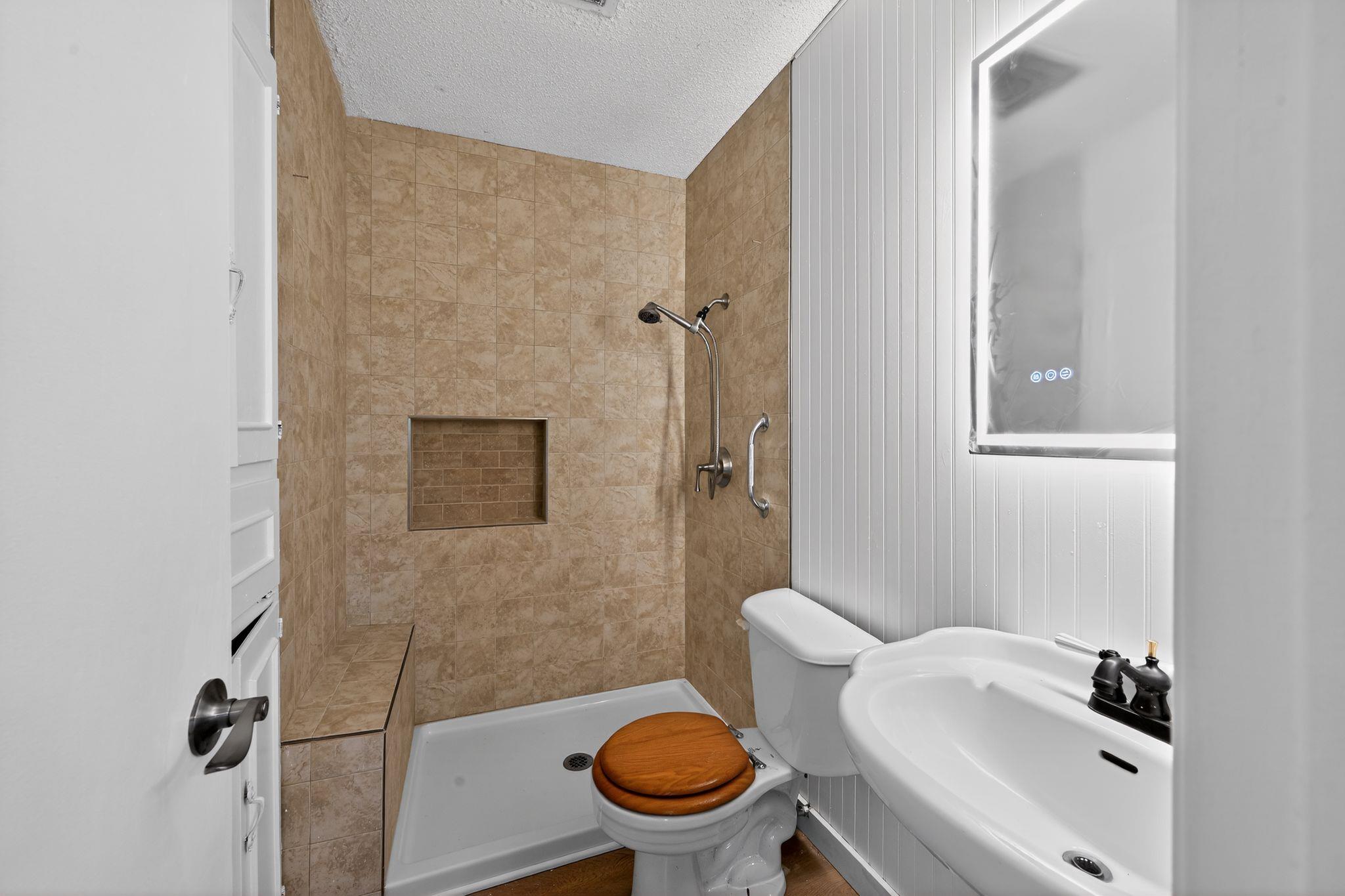 1013 Austin Highlands Blvd, Austin, TX 78745