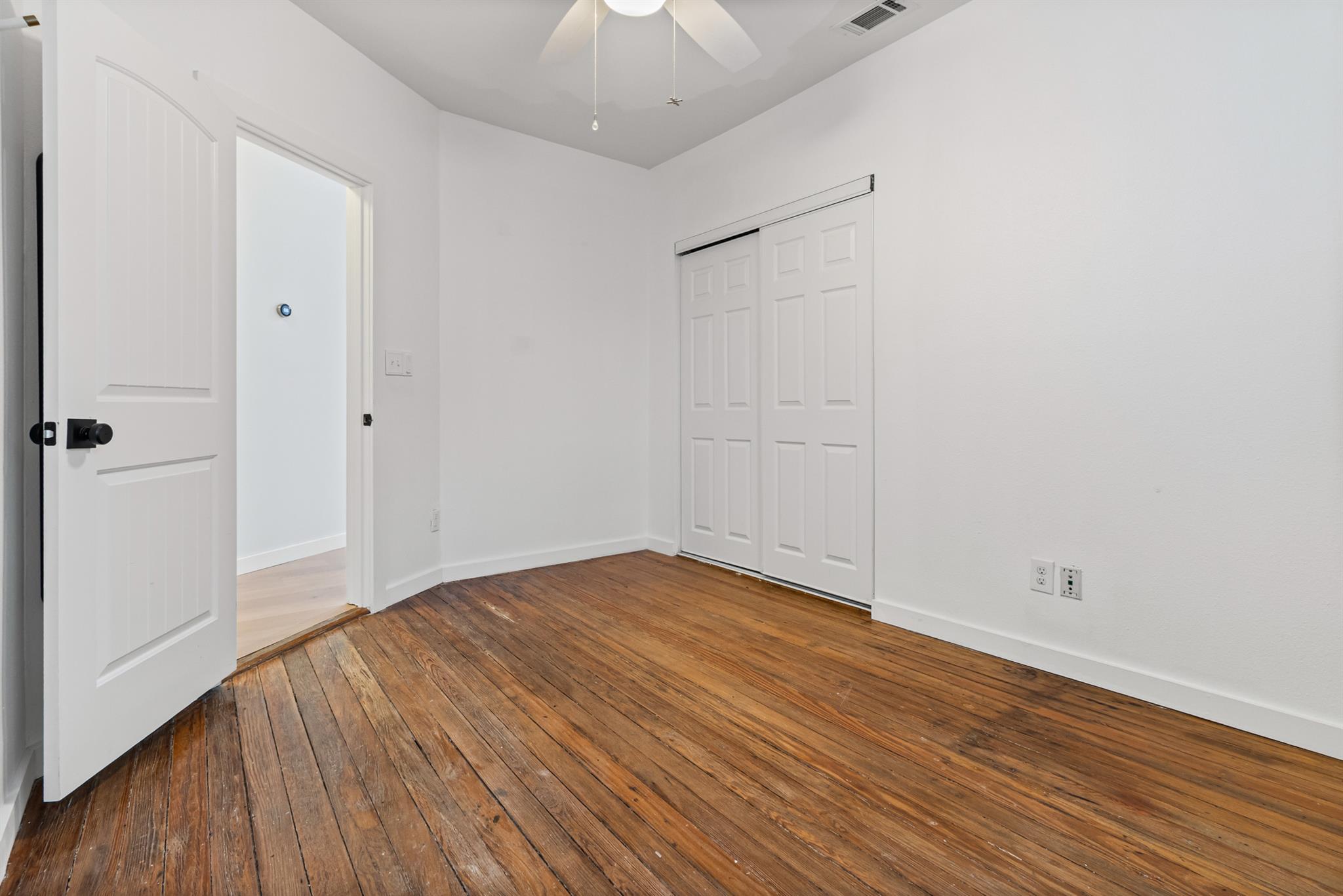 84 Waller St, Austin, TX 78702