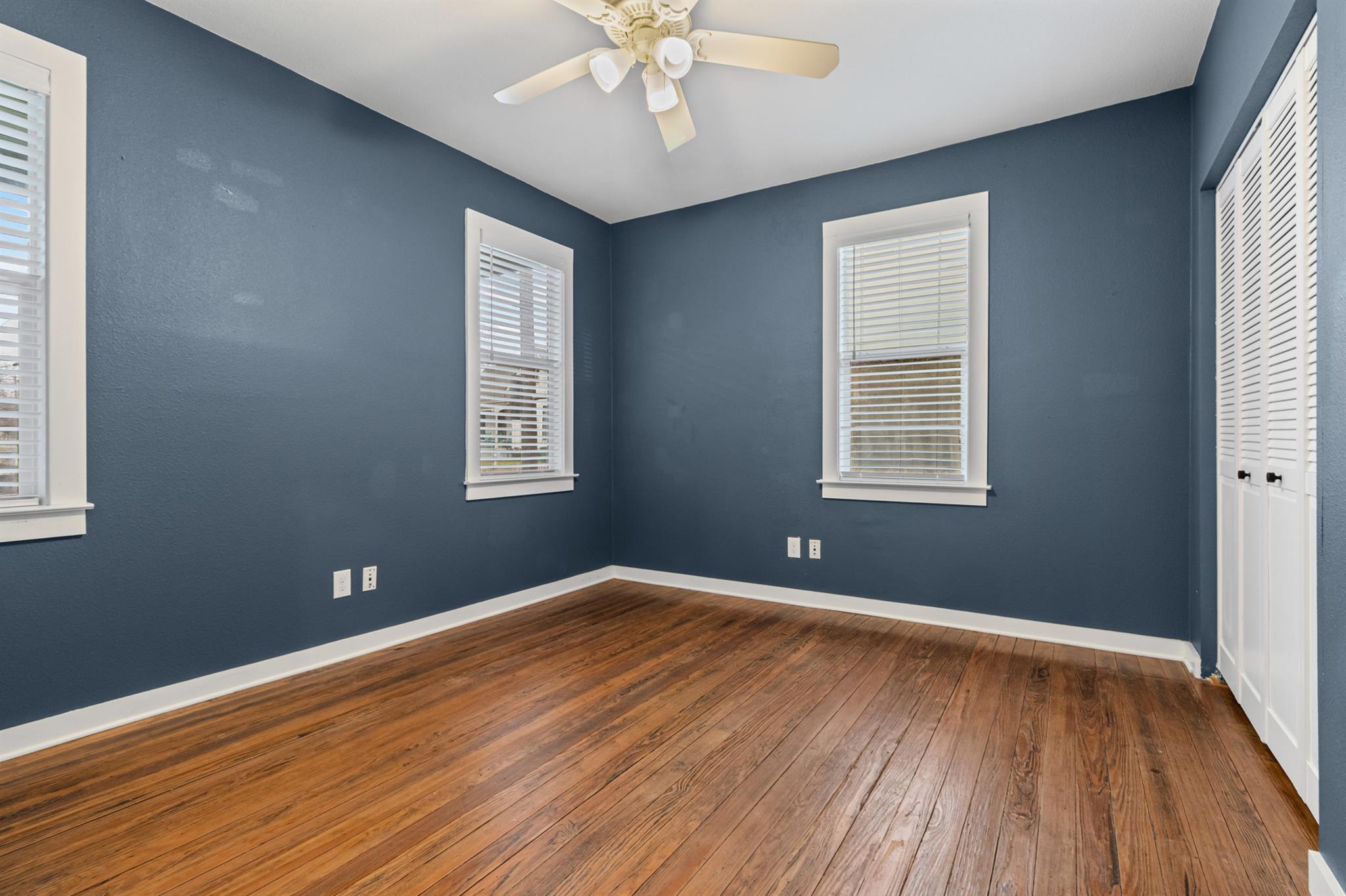 84 Waller St, Austin, TX 78702