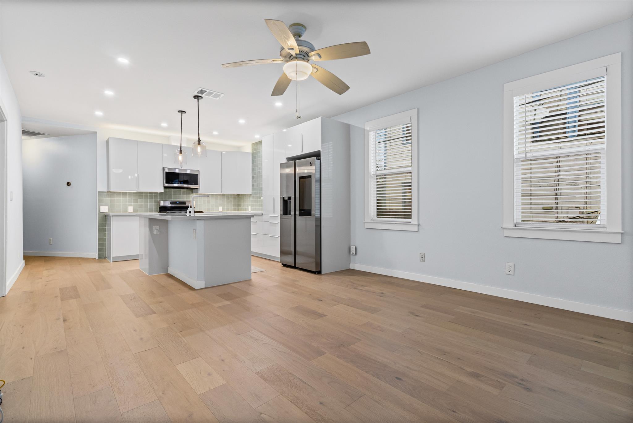 84 Waller St, Austin, TX 78702