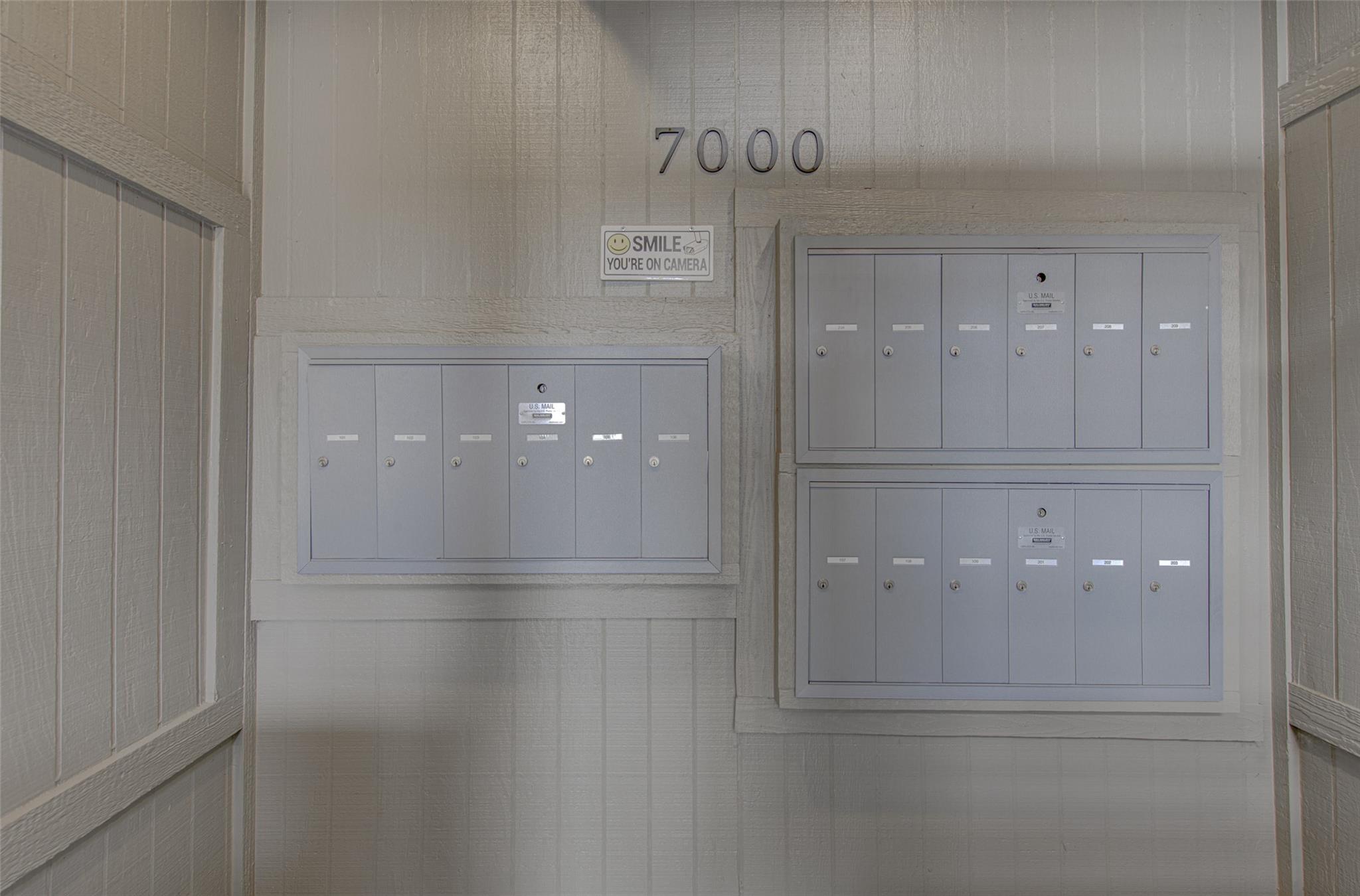 7000 Guadalupe St # 107, Austin, TX 78752