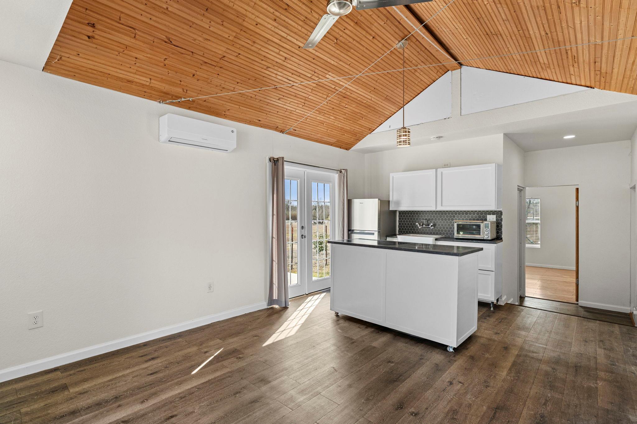 13415 Crane Rd, Buda, TX 78610