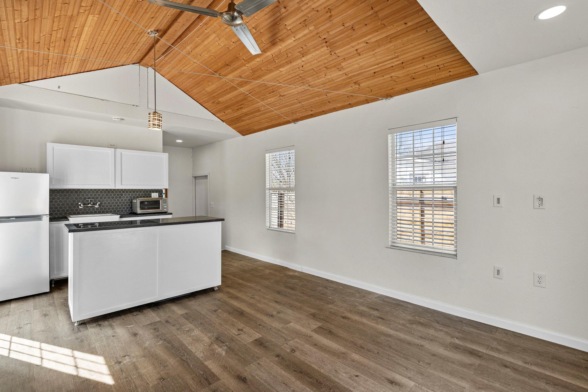 13415 Crane Rd, Buda, TX 78610