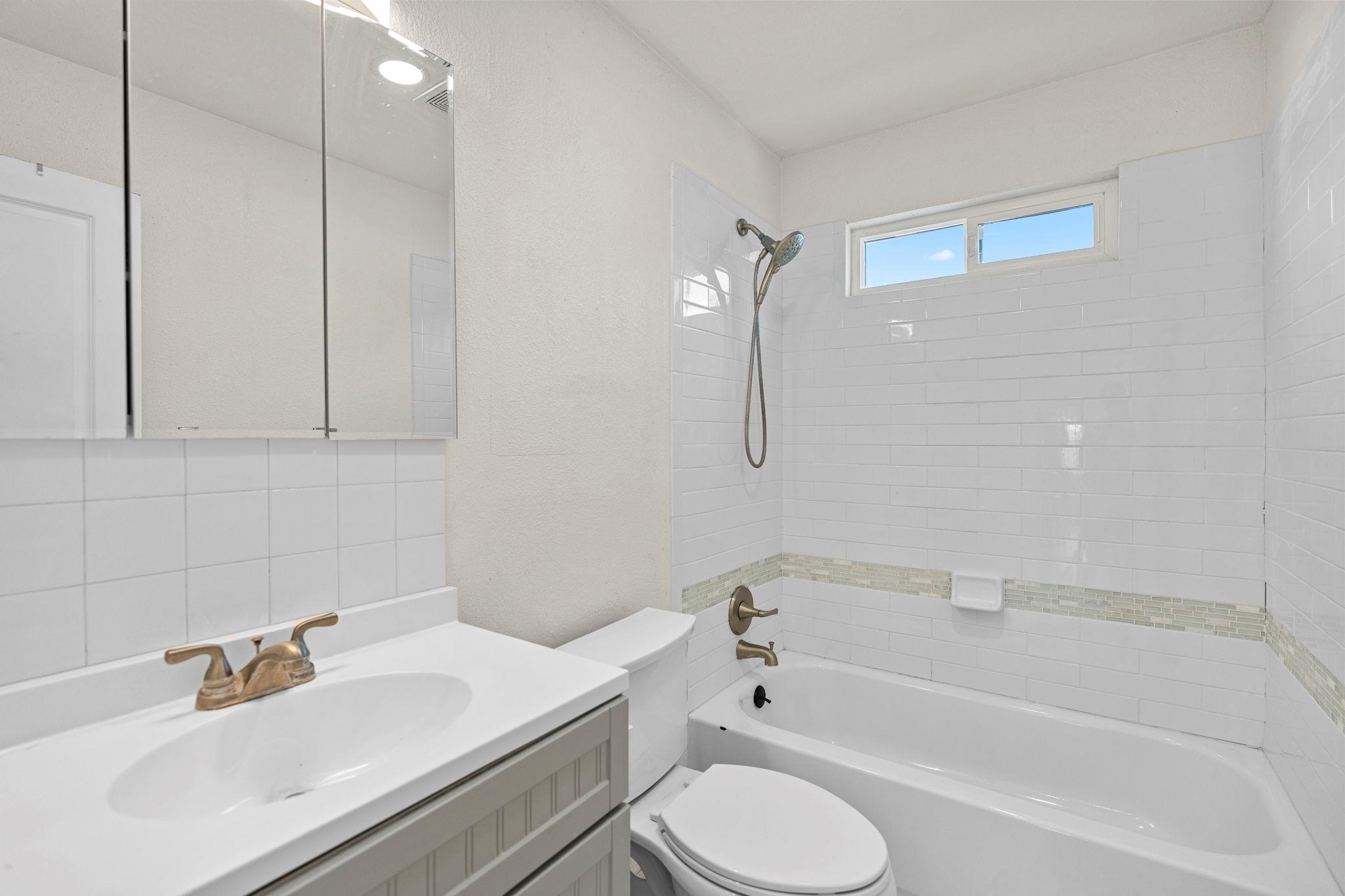 13415 Crane Rd, Buda, TX 78610