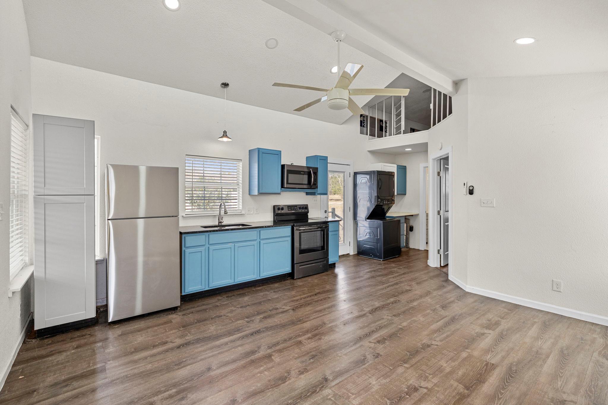 13415 Crane Rd, Buda, TX 78610