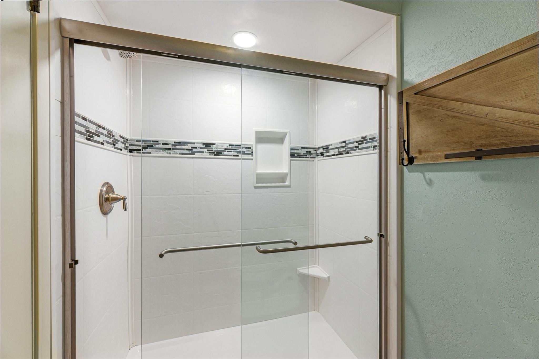 409 Hi There # M, Horseshoe Bay, TX 78657