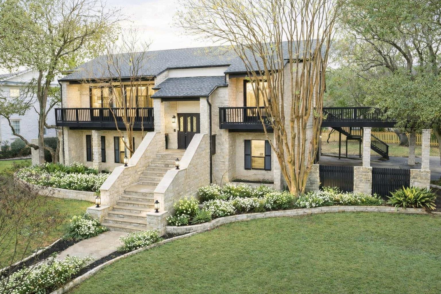 102 Laura Ln, Austin, TX 78746