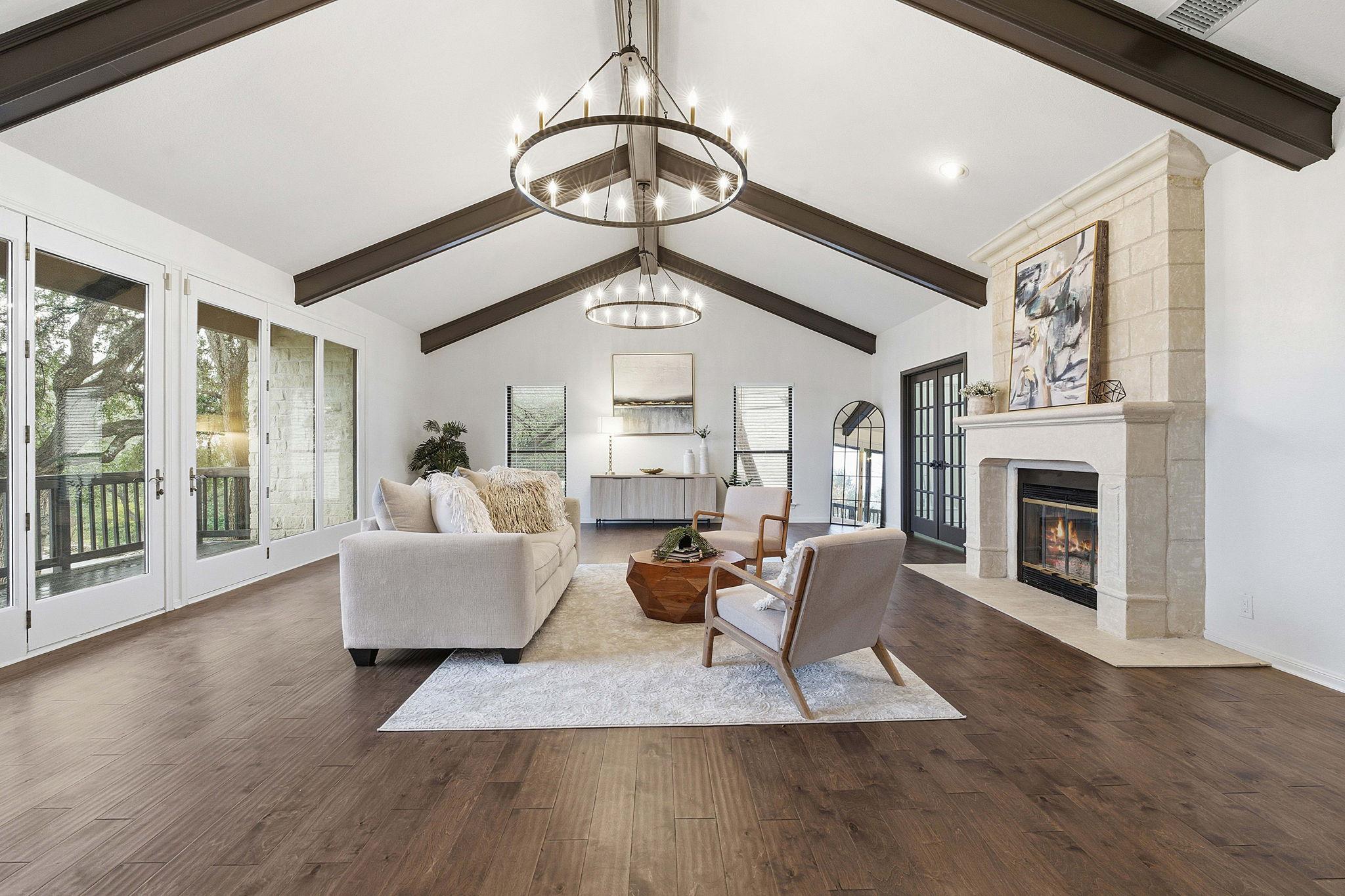 102 Laura Ln, Austin, TX 78746