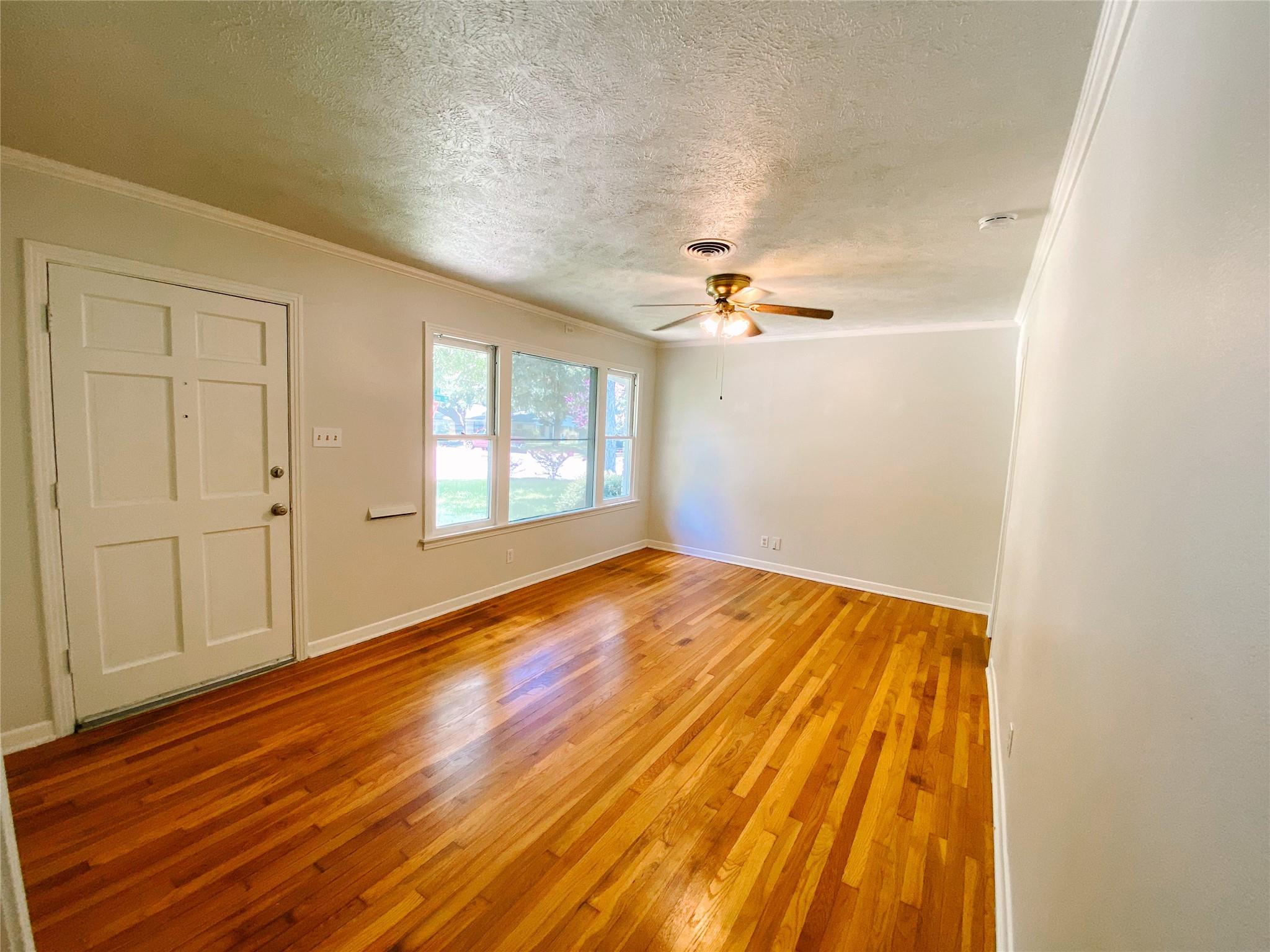 1808 Princeton Ave, Austin, TX 78757