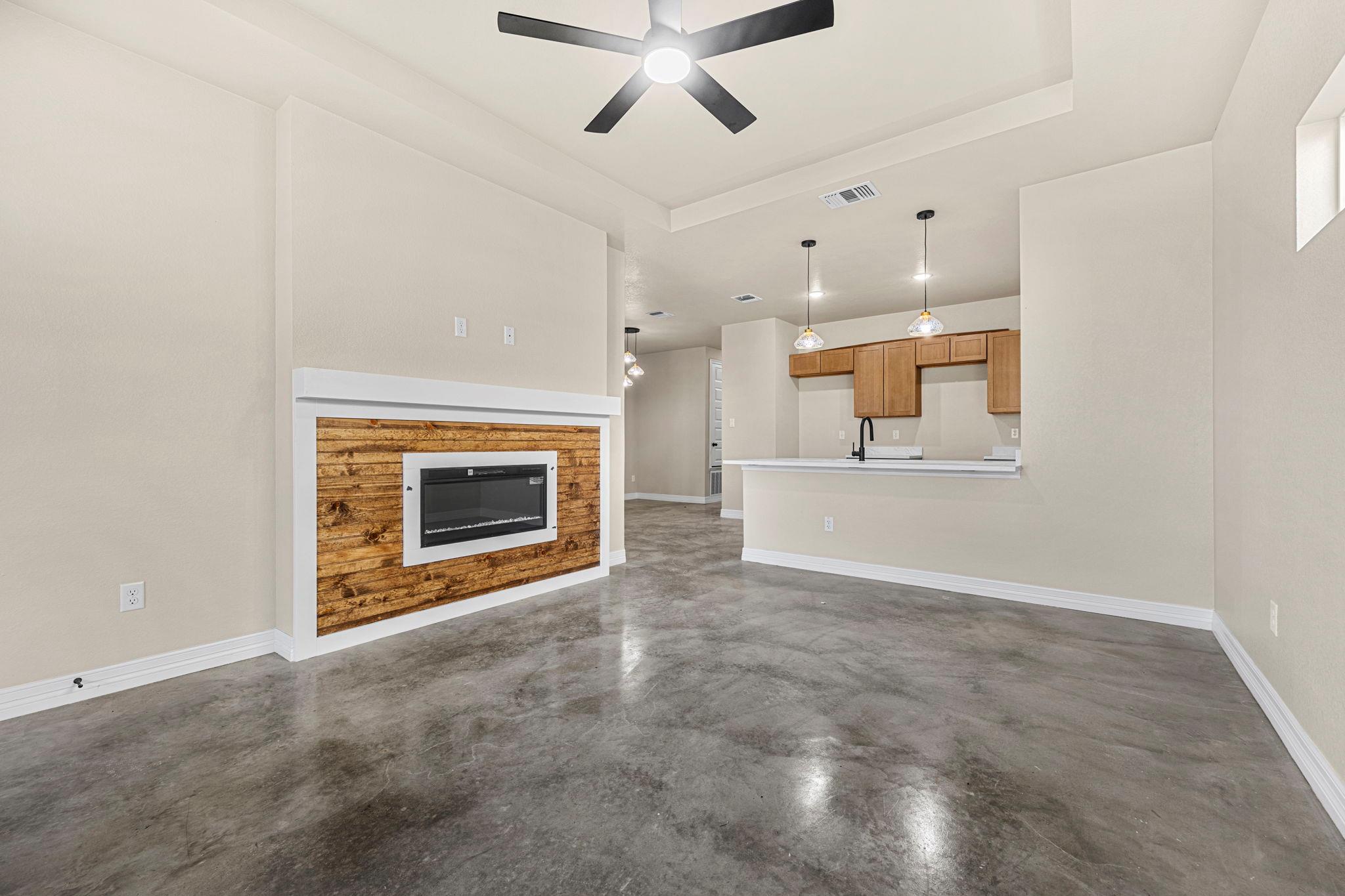 1315 Lone Pine Way, Killeen, TX 76543