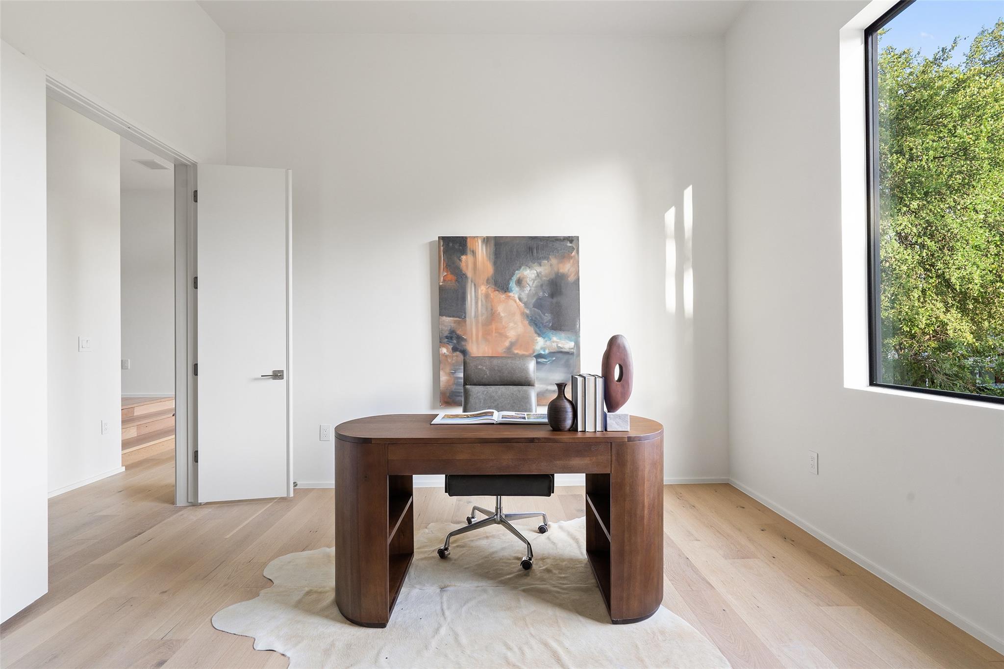 2704 Mountain Laurel Dr, Austin, TX 78703