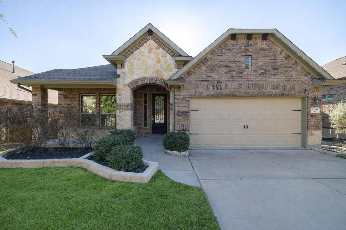 22209 Cross Timbers Bnd, Lago Vista, TX 78645