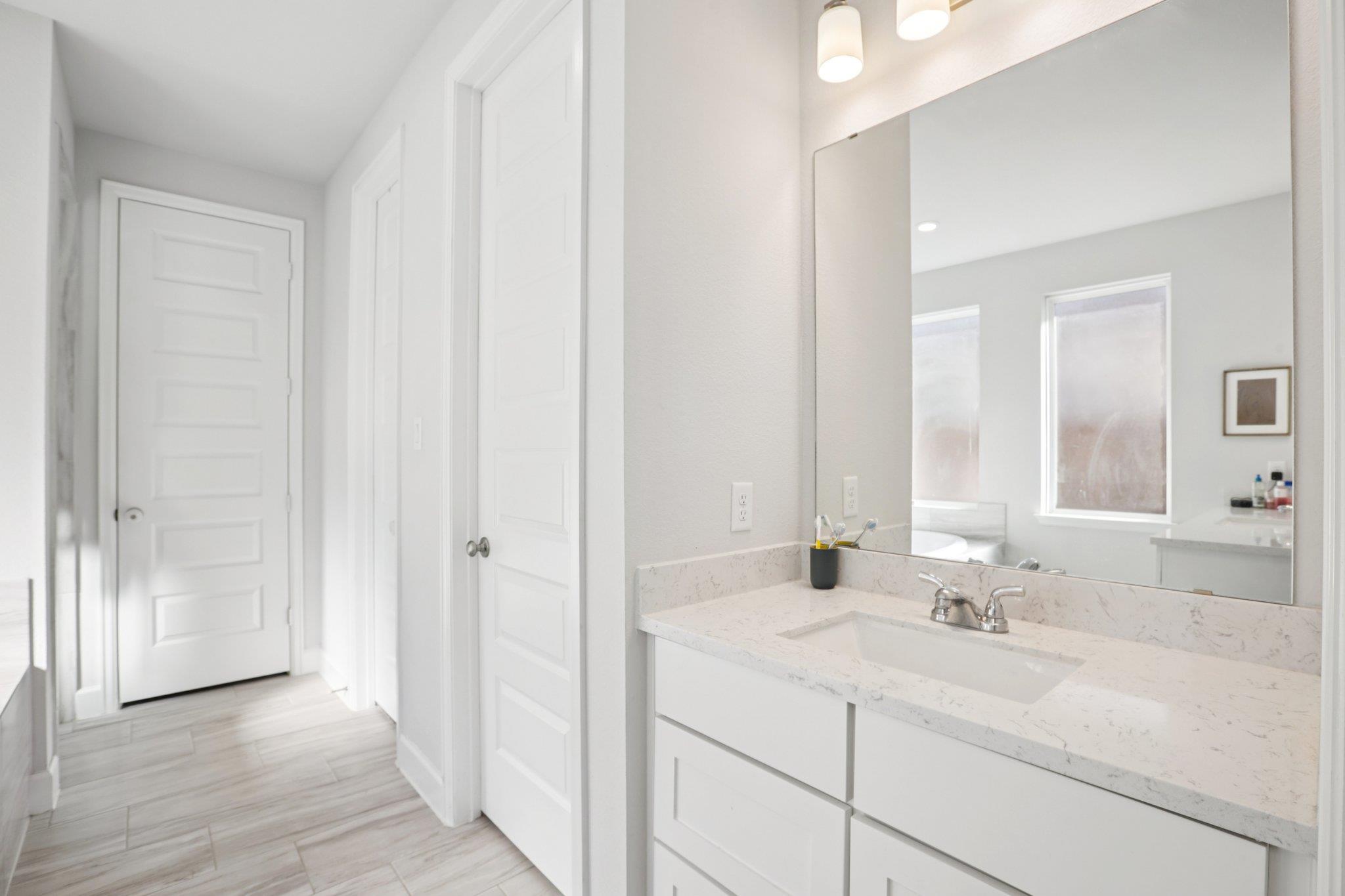 156 Plumbago Loop, Bastrop, TX 78602