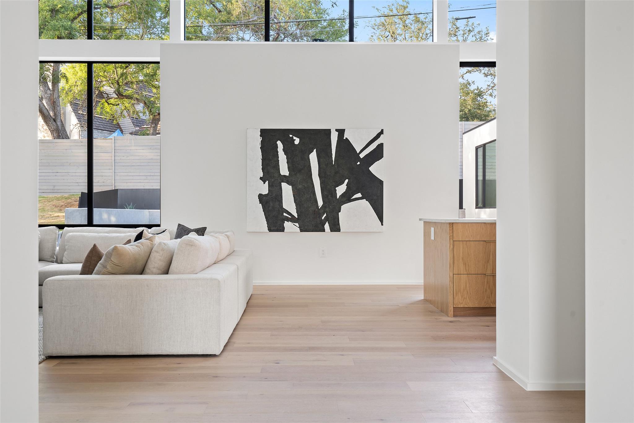 2704 Mountain Laurel Dr, Austin, TX 78703