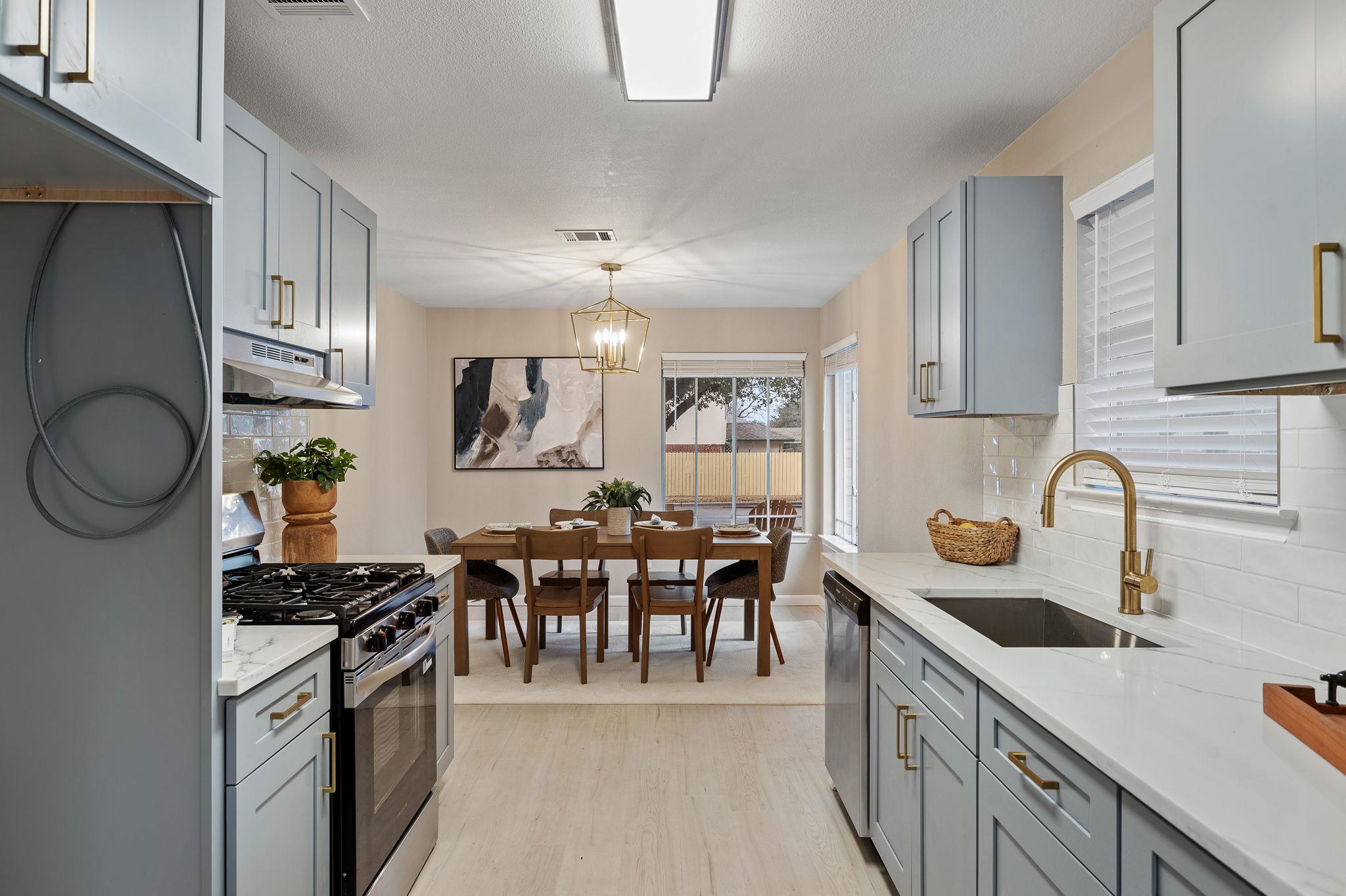 2034 Buckley Ln, Round Rock, TX 78664