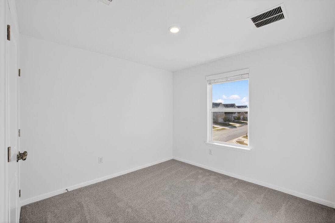 5921 Jennifer Pasture Path, Del Valle, TX 78617