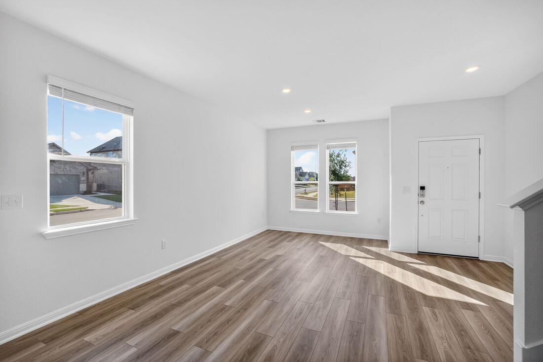 5921 Jennifer Pasture Path, Del Valle, TX 78617