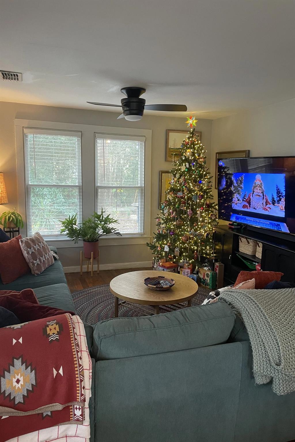 200 S Cedar St, Buda, TX 78610