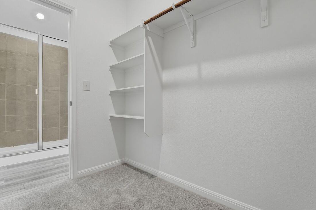 14325 Axel Johanson Dr, Del Valle, TX 78617