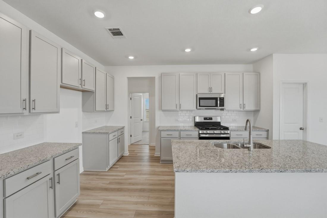 14325 Axel Johanson Dr, Del Valle, TX 78617