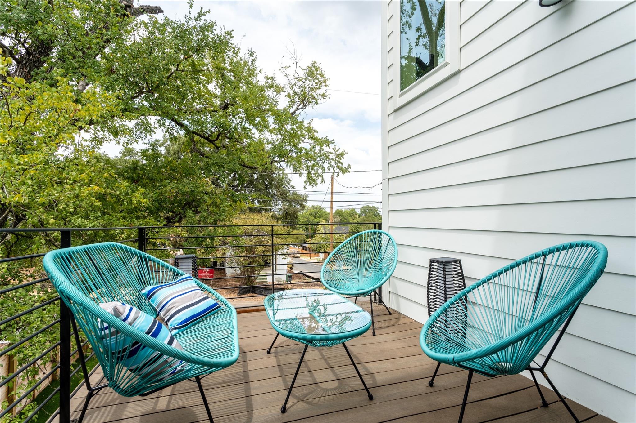 2415 E 10th St, Austin, TX 78702