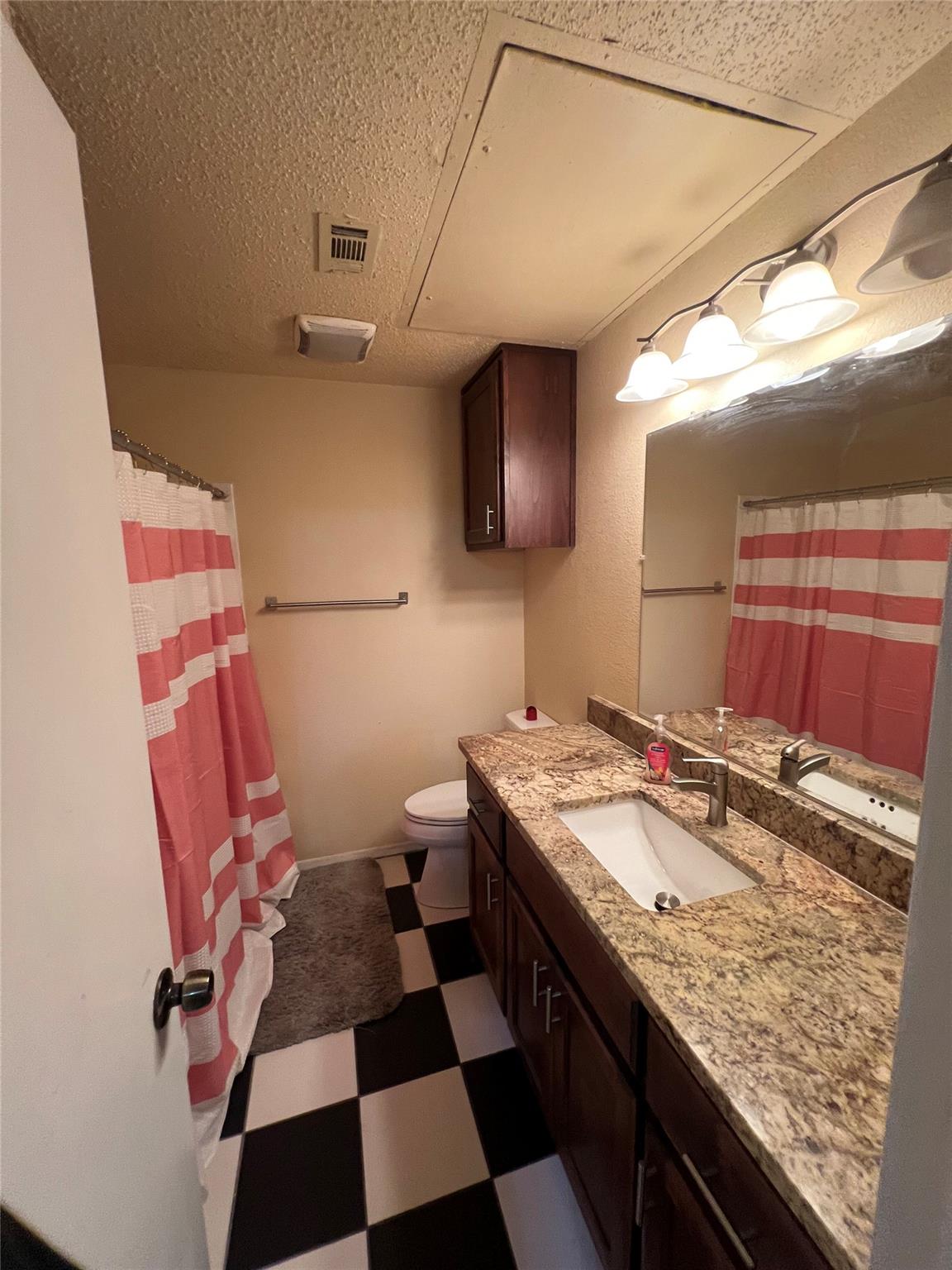 806 W 24th St # 107, Austin, TX 78705