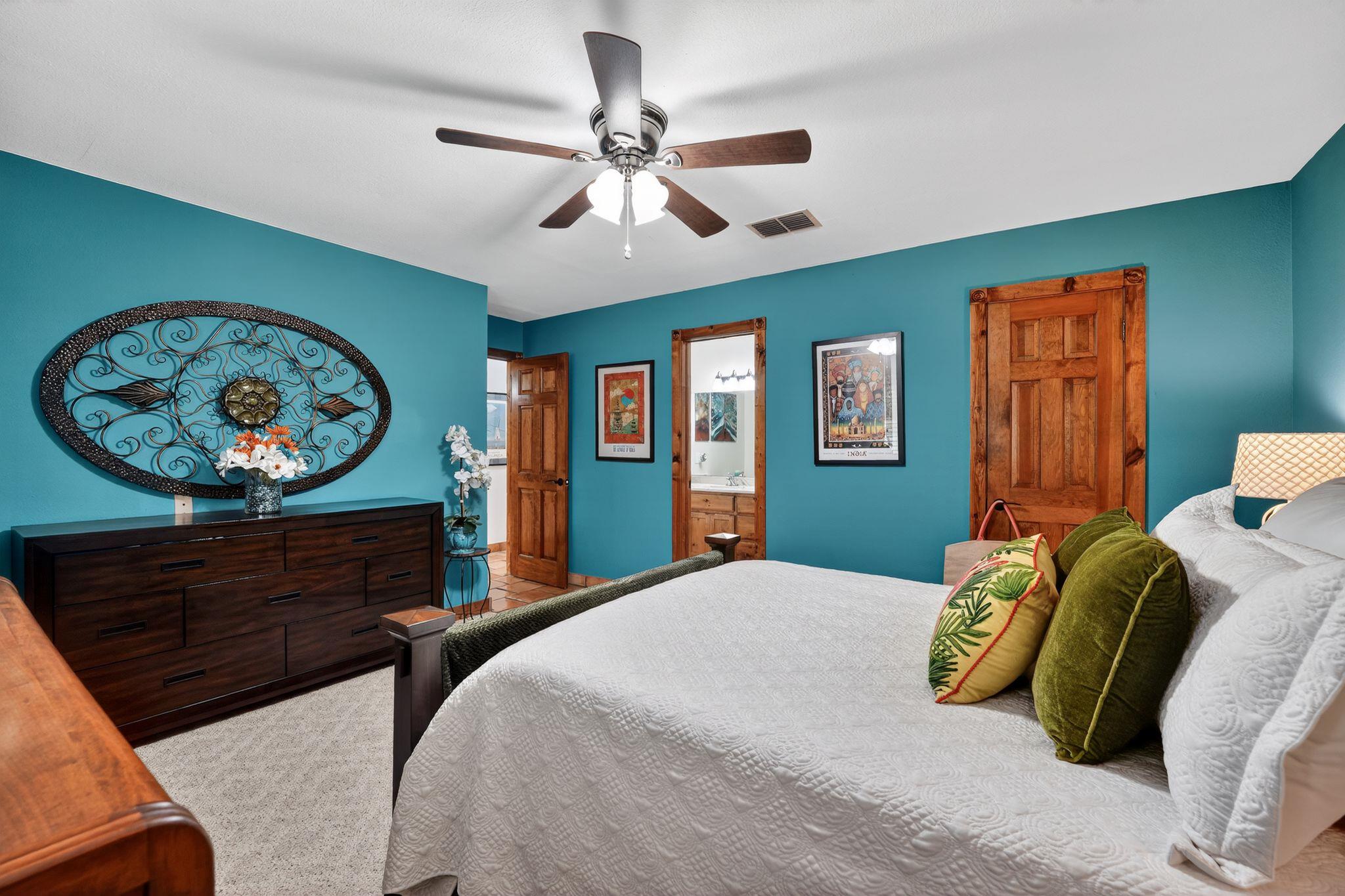 1104 Hill Circle West Dr, Granite Shoals, TX 78654