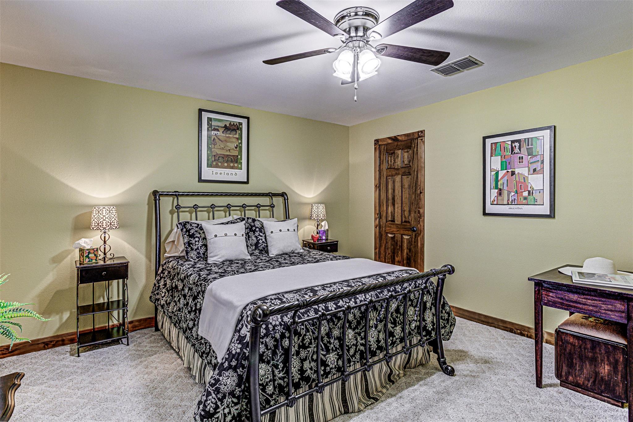 1104 Hill Circle West Dr, Granite Shoals, TX 78654