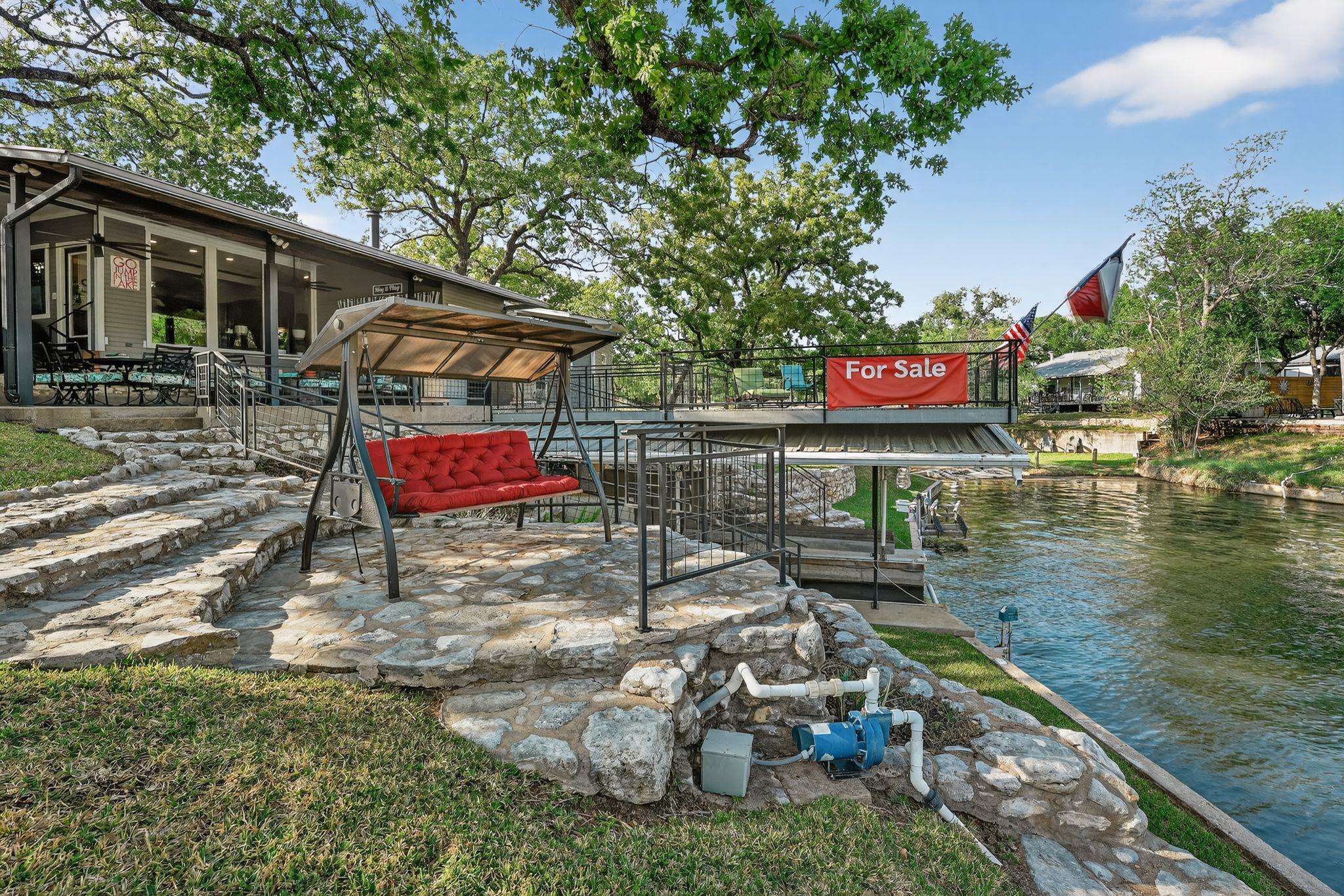 1104 Hill Circle West Dr, Granite Shoals, TX 78654