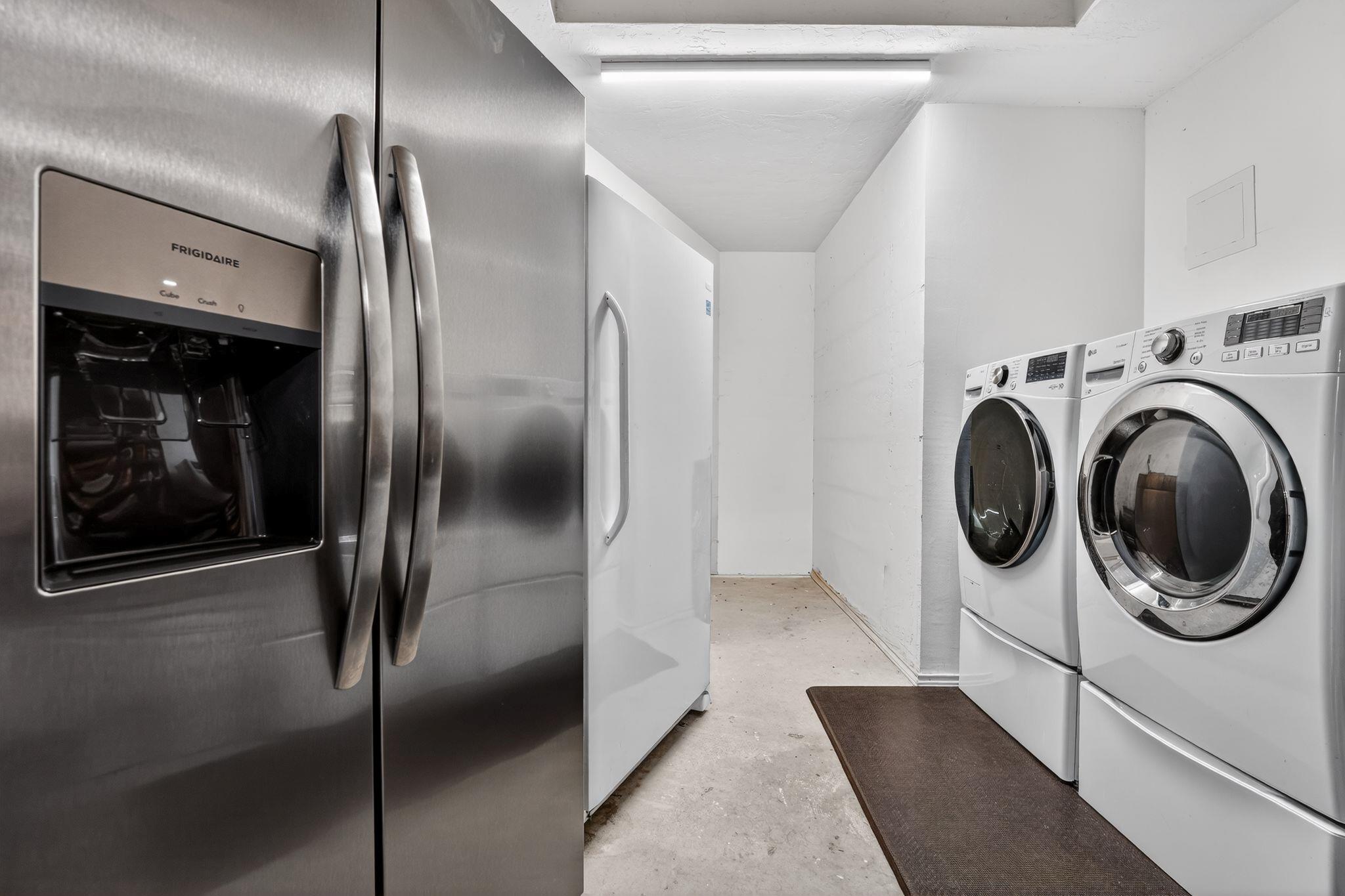 1104 Hill Circle West Dr, Granite Shoals, TX 78654