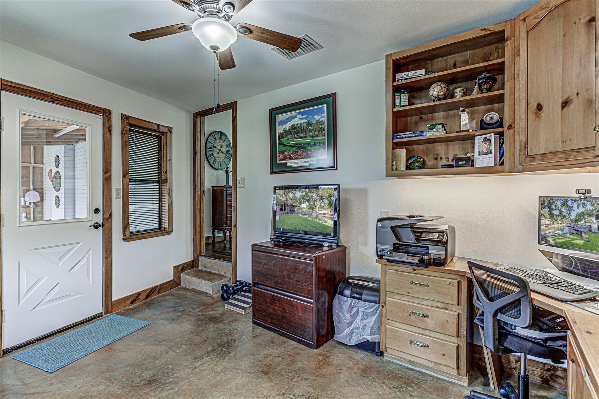 1104 Hill Circle West Dr, Granite Shoals, TX 78654