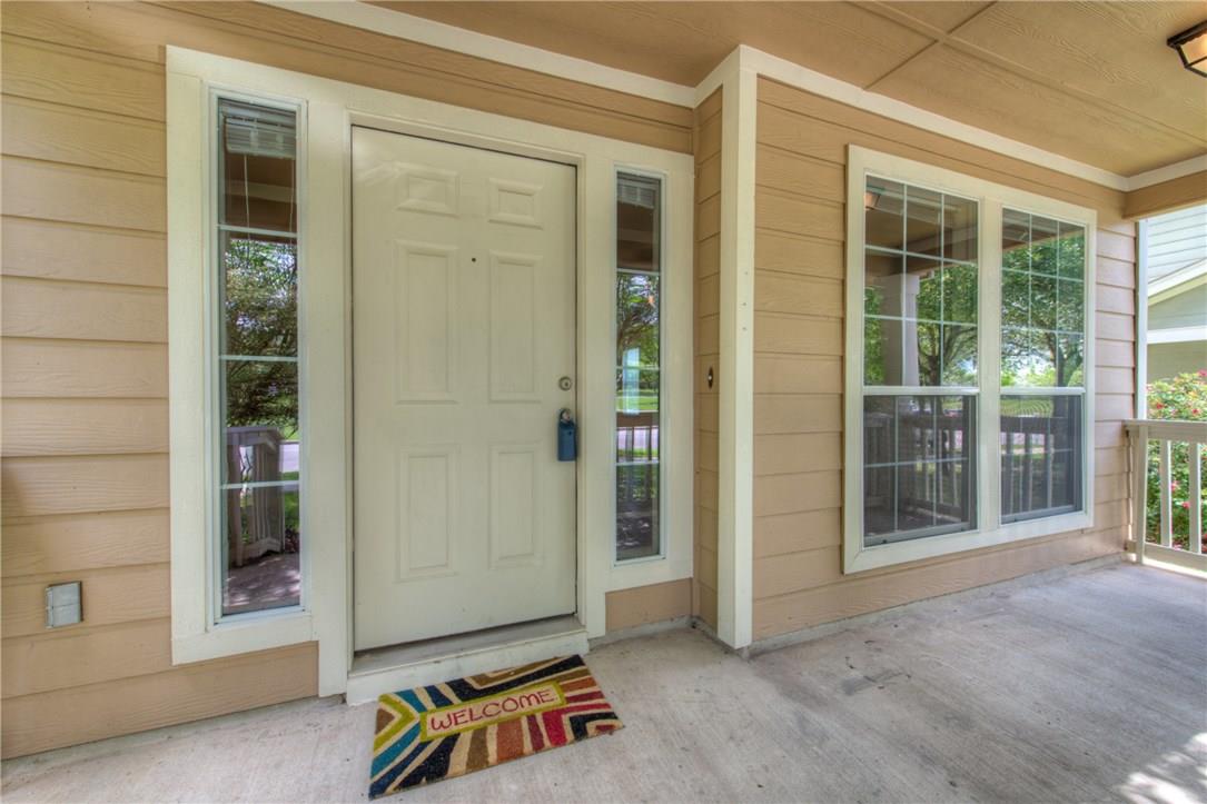 411 Haupt, Kyle, TX 78640