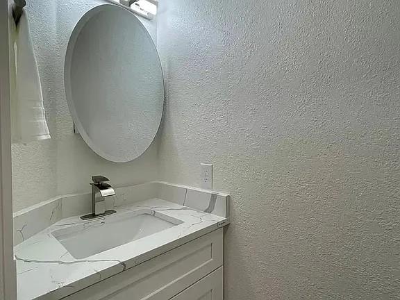 2502 Tracy Cv, Leander, TX 78641