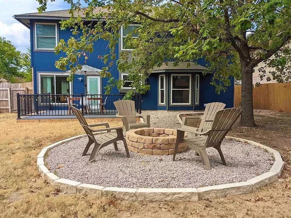 2502 Tracy Cv, Leander, TX 78641