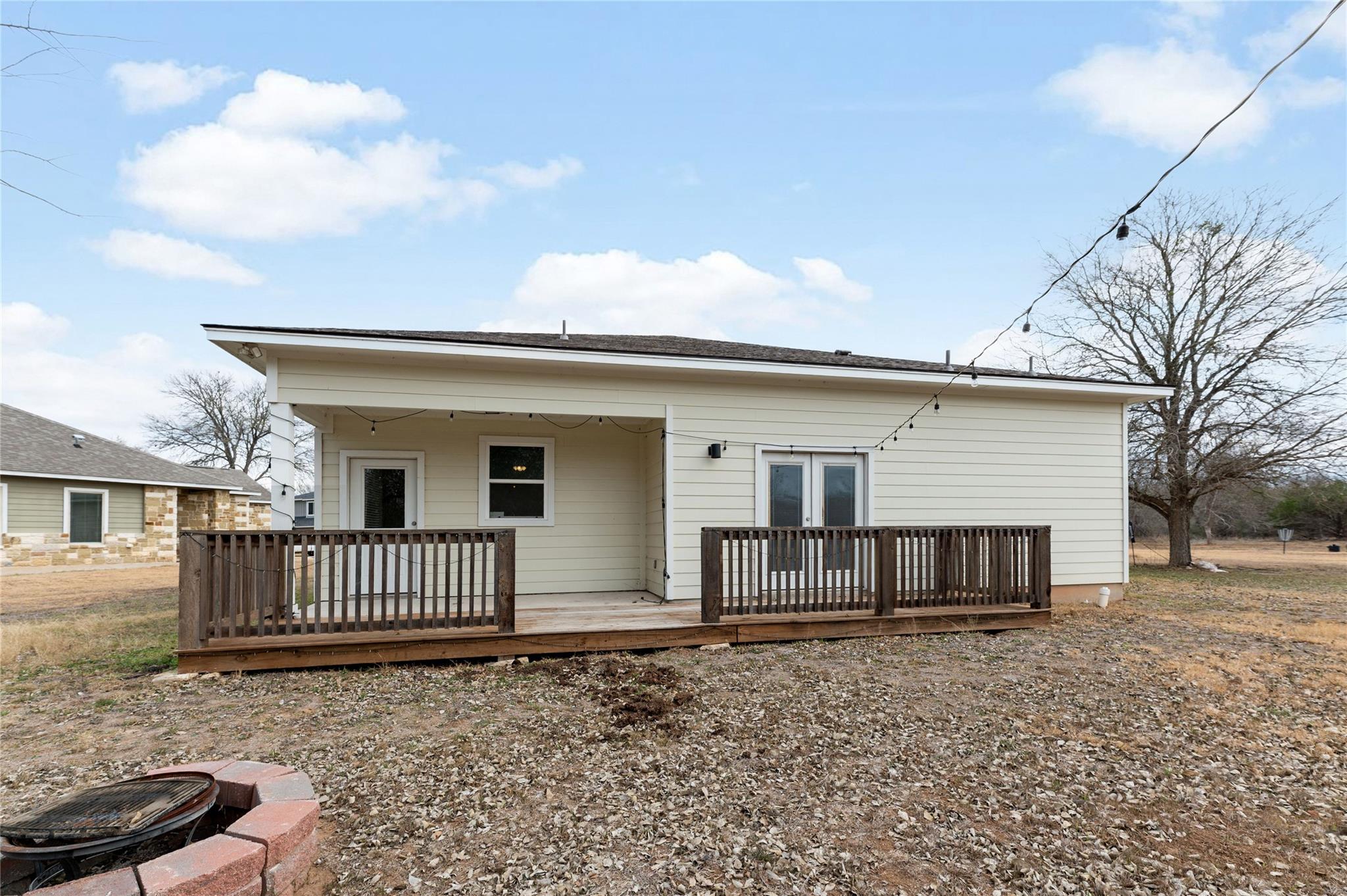 135 Koele Ct, Bastrop, TX 78602