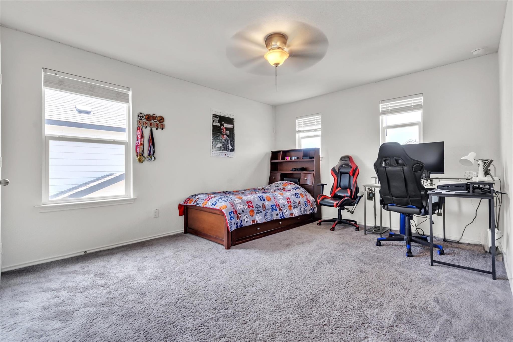 282 Crimson Ln, Kyle, TX 78640