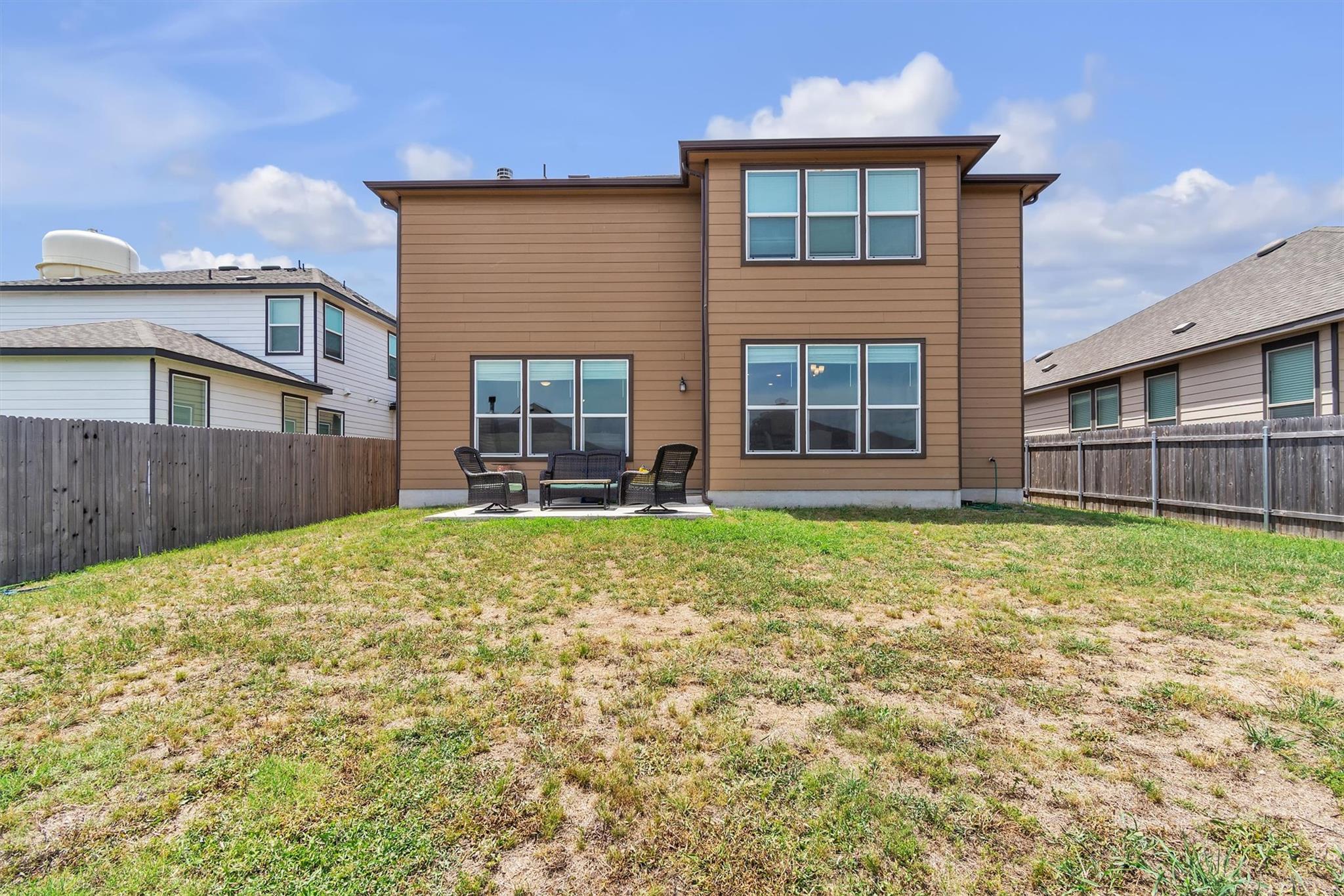 282 Crimson Ln, Kyle, TX 78640
