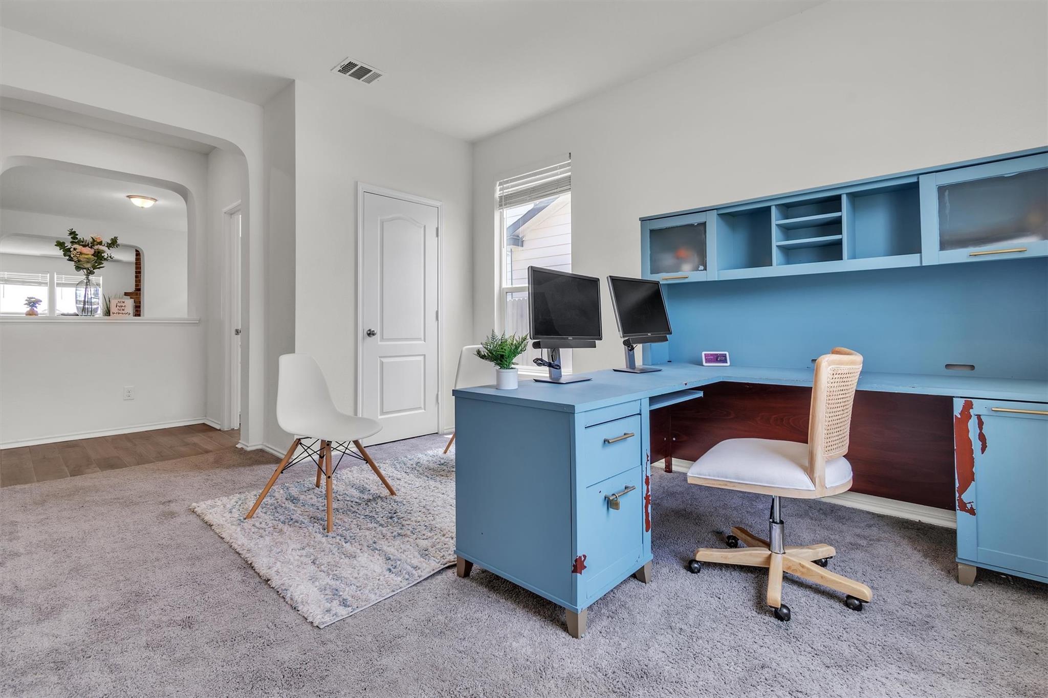 282 Crimson Ln, Kyle, TX 78640