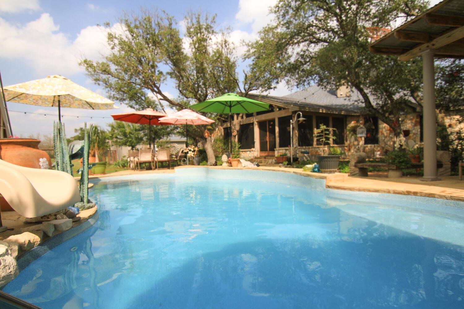 219 Young Ranch Rd, Georgetown, TX 78633