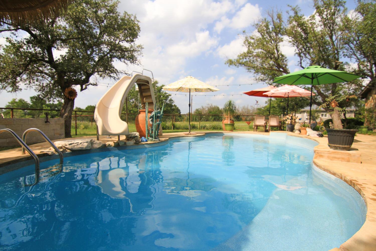 219 Young Ranch Rd, Georgetown, TX 78633