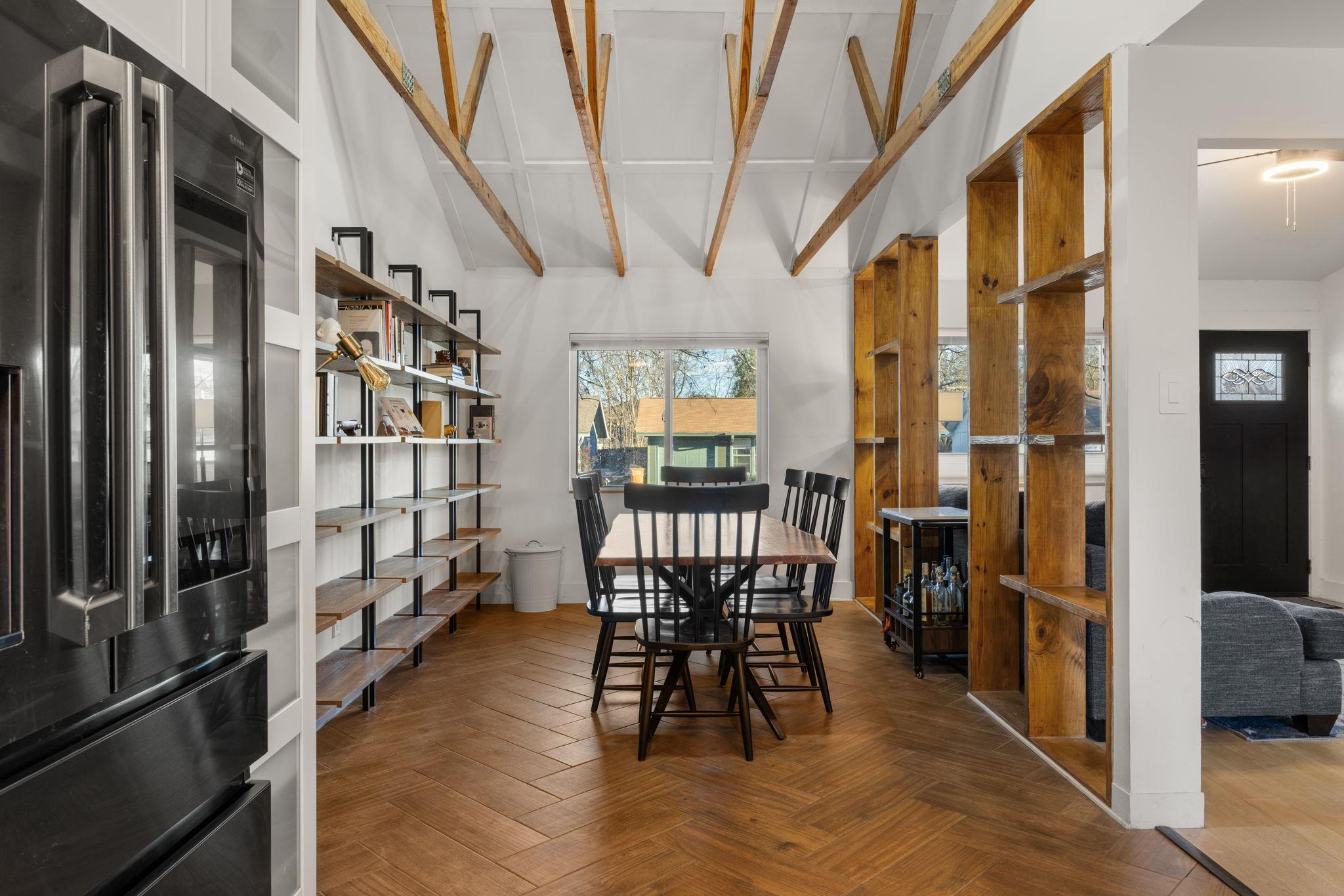 6904 Cherry Meadow Dr, Austin, TX 78745