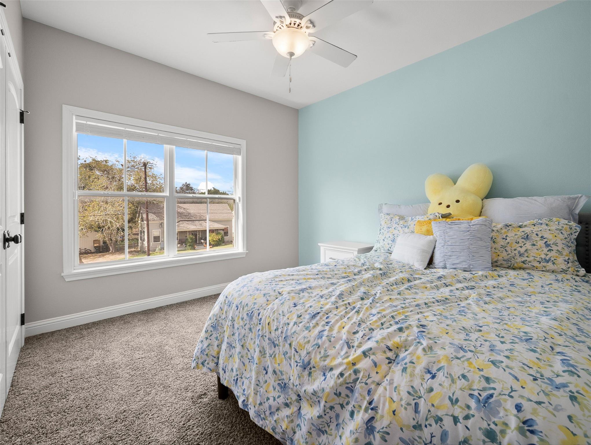 1205 N Avenue G, Shiner, TX 77984